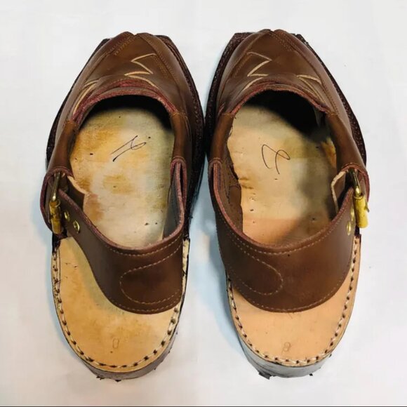 Brown Leather Sandals, Unique Style Handmade Peshawari Chappal - Picture 7 of 9